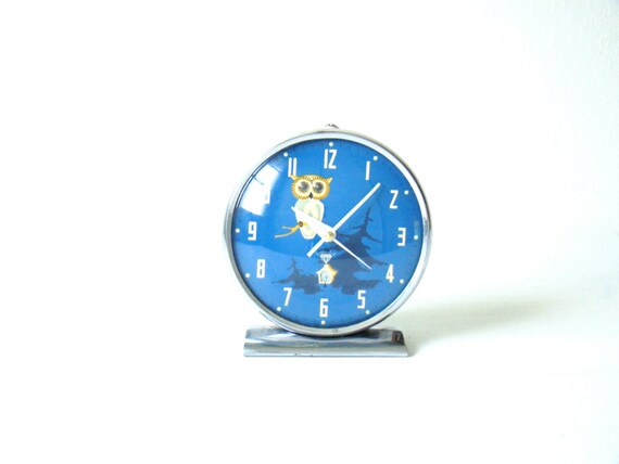 beautiful vintage owl alarm clock metal by culturalpollination