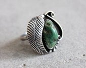 Ring Southwestern Sterling Silver Greens Stone and Stamped Leaf 9