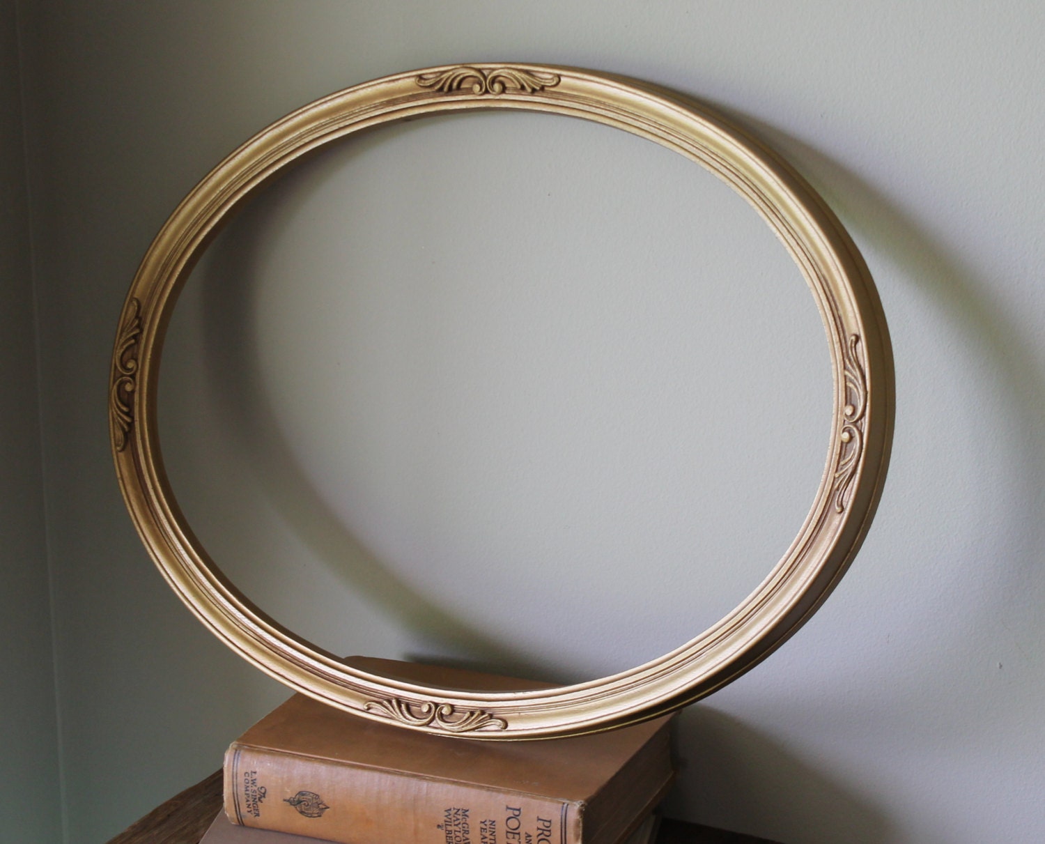 Gold Oval Frame Large Vintage Gilded Ornate Picture Photo Ornate Empty Art Hollywood Regency Wall