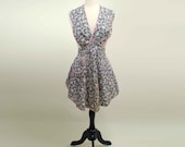 40s Pink & Gray Floral Full Apron // Vintage Pinafore Kitchen Apron