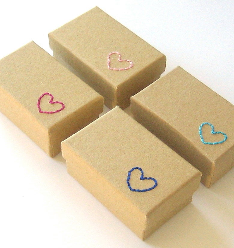 tiny heart box - made to order. for gifts or small treasures, kraft box with embroidery.