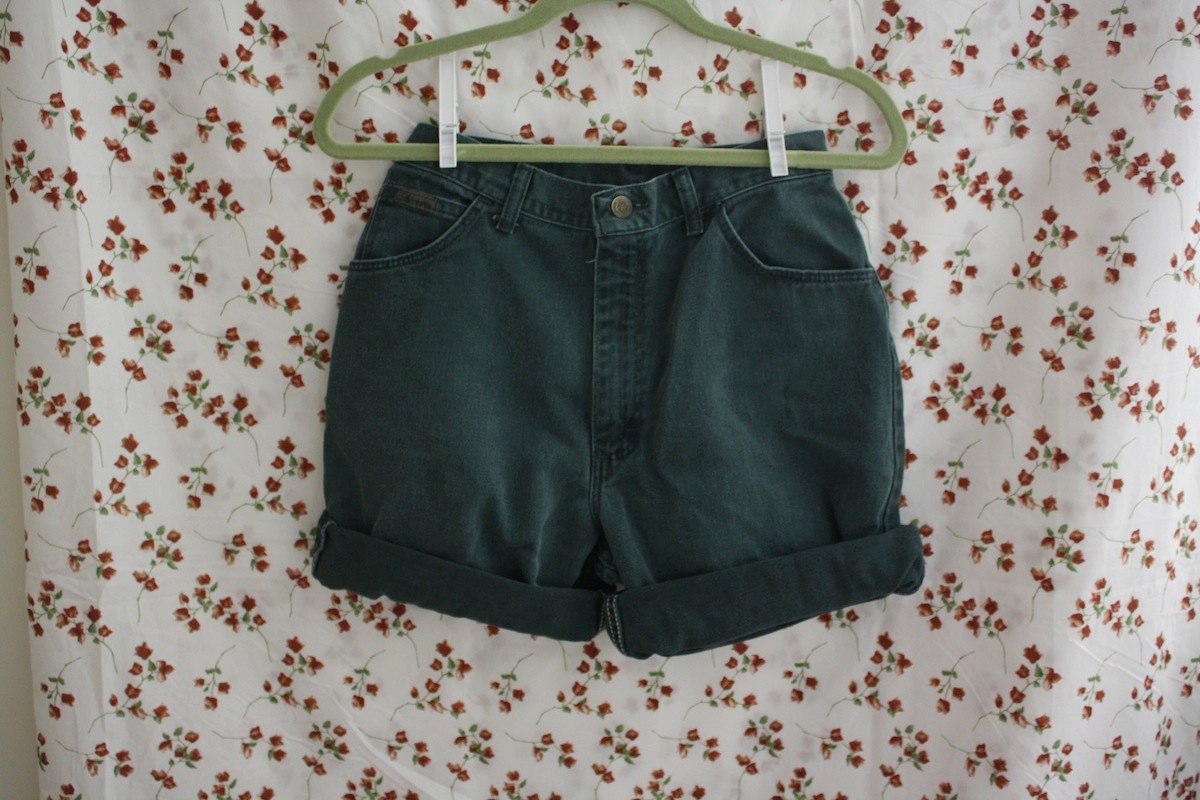 Vintage 1980s WRANGLER Hunter Green Denim Short Shorts Sz. S/M/L