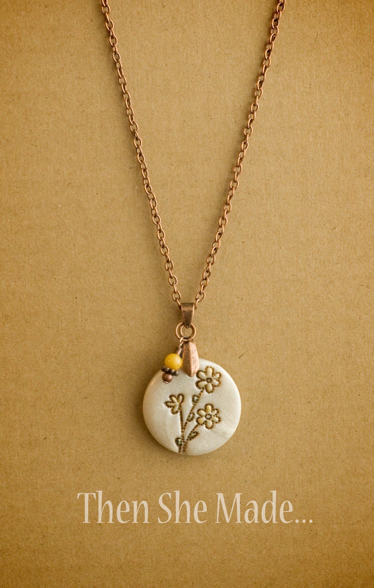 Three Yellow flowers Pendant Necklace