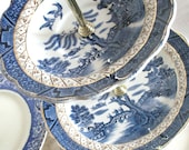 3 tier cake stand / cupcake stand: English blue vintage china, Old Willow pattern creating a unique tea table centerpiece