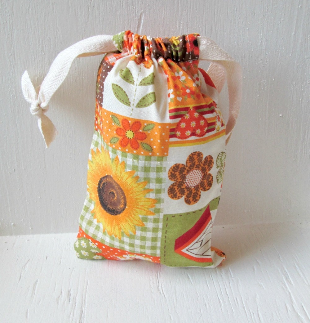 Sunflower Drawstring Bag, Reusable Gift Bag, Pouch, Makeup Bag