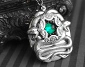 Slytherin inspired locket necklace -  Harry Potter jewelry - gothic/dark victorian
