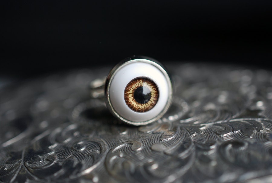 Eyeball adjustable ring - brown eye - gothic jewelry