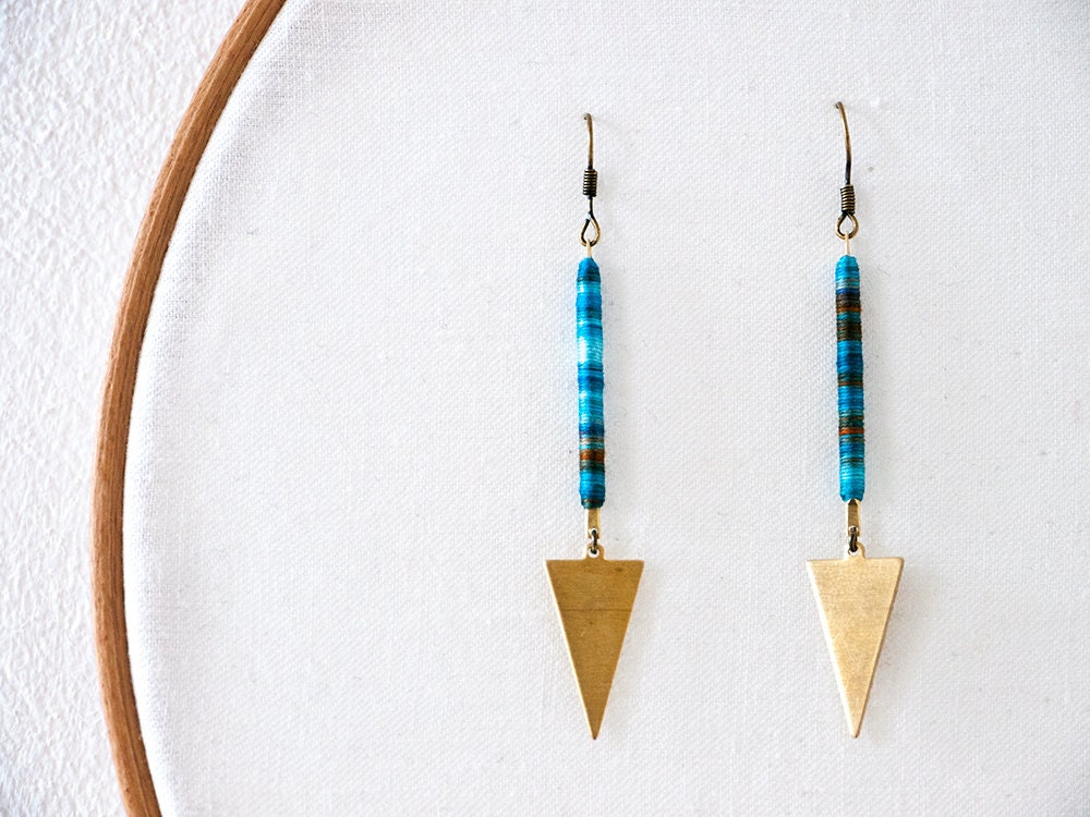 Arrow Earrings - long ombre blue earrings