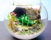 Baby Dinosaur - Mini Zen Garden - Terrarium / Diorama