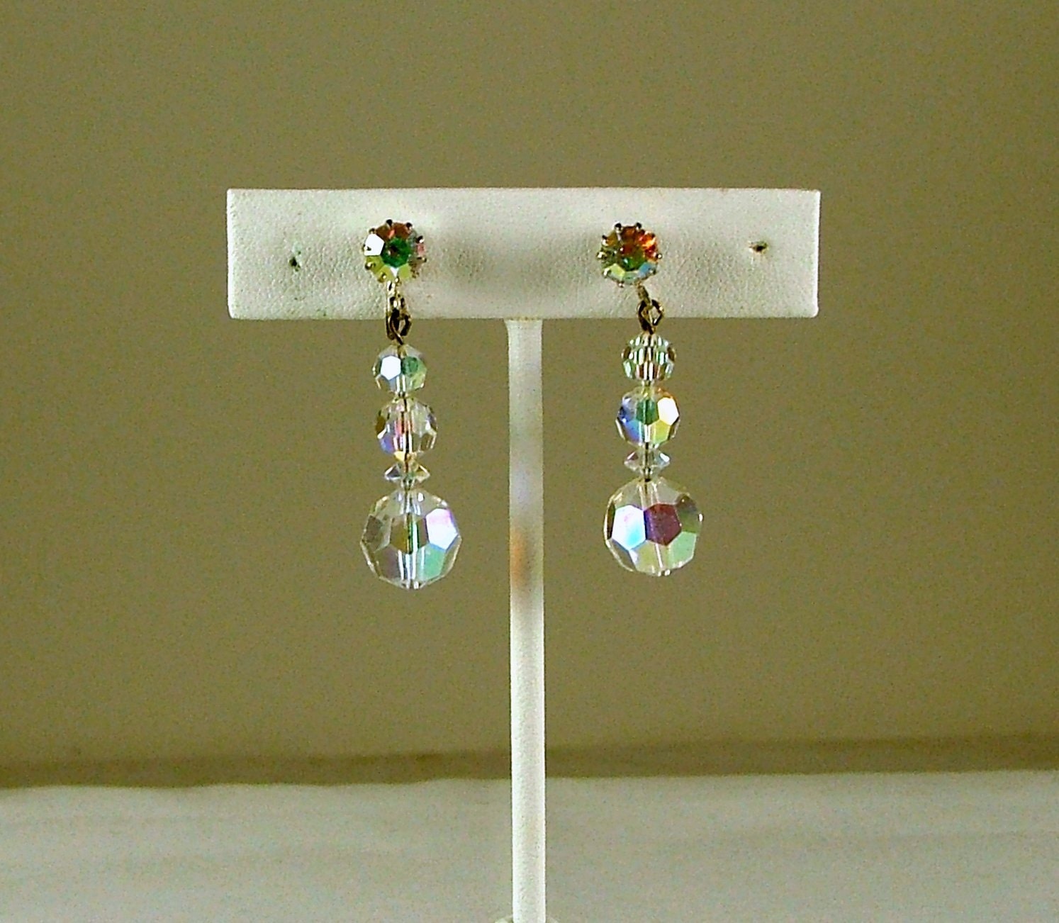 Vintage Screw Back Earrings Aurora Borealis Faceted Crystals