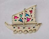Vintage enmel viking ship brooch