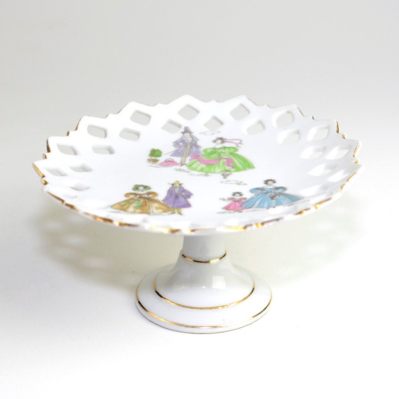 Lefton Victorian Pedestal Compote Cake Plate - Lattice Edge Porcelain Party Serving Platter, 1950's -  Vintage Home Kitchen Decor or Use