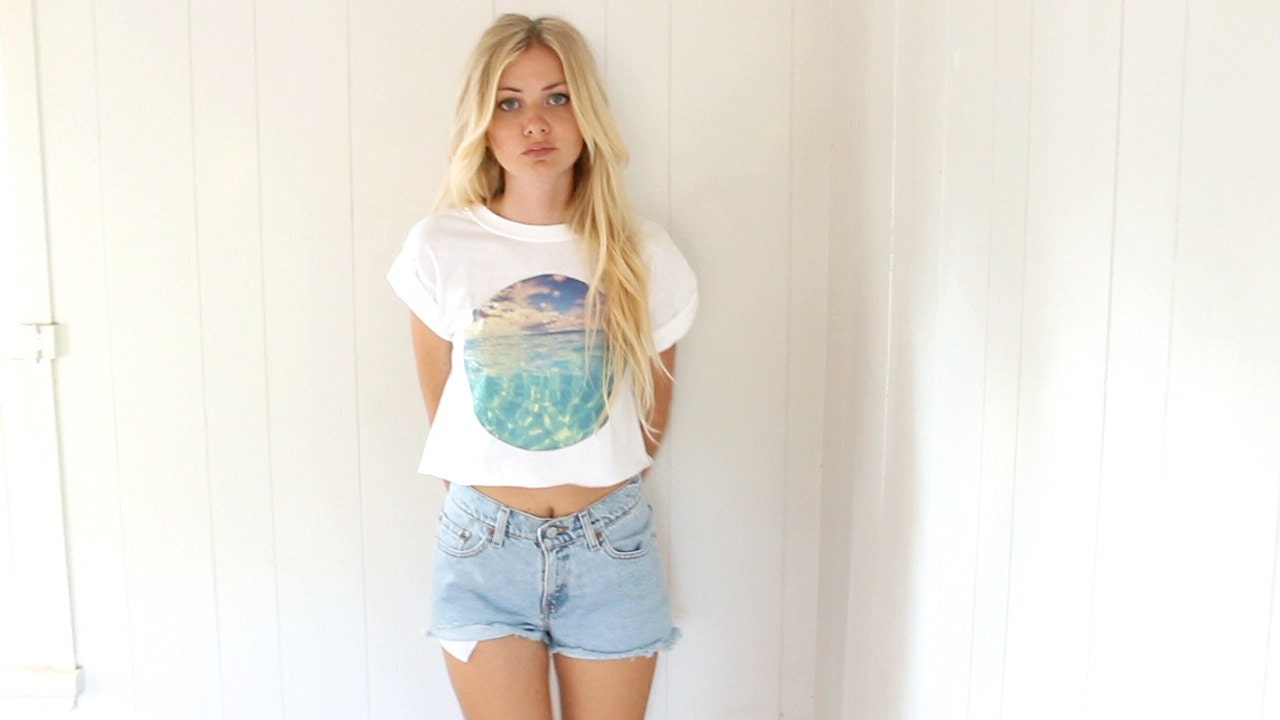 Women's Small-Medum Aquatic Cut Crop Top