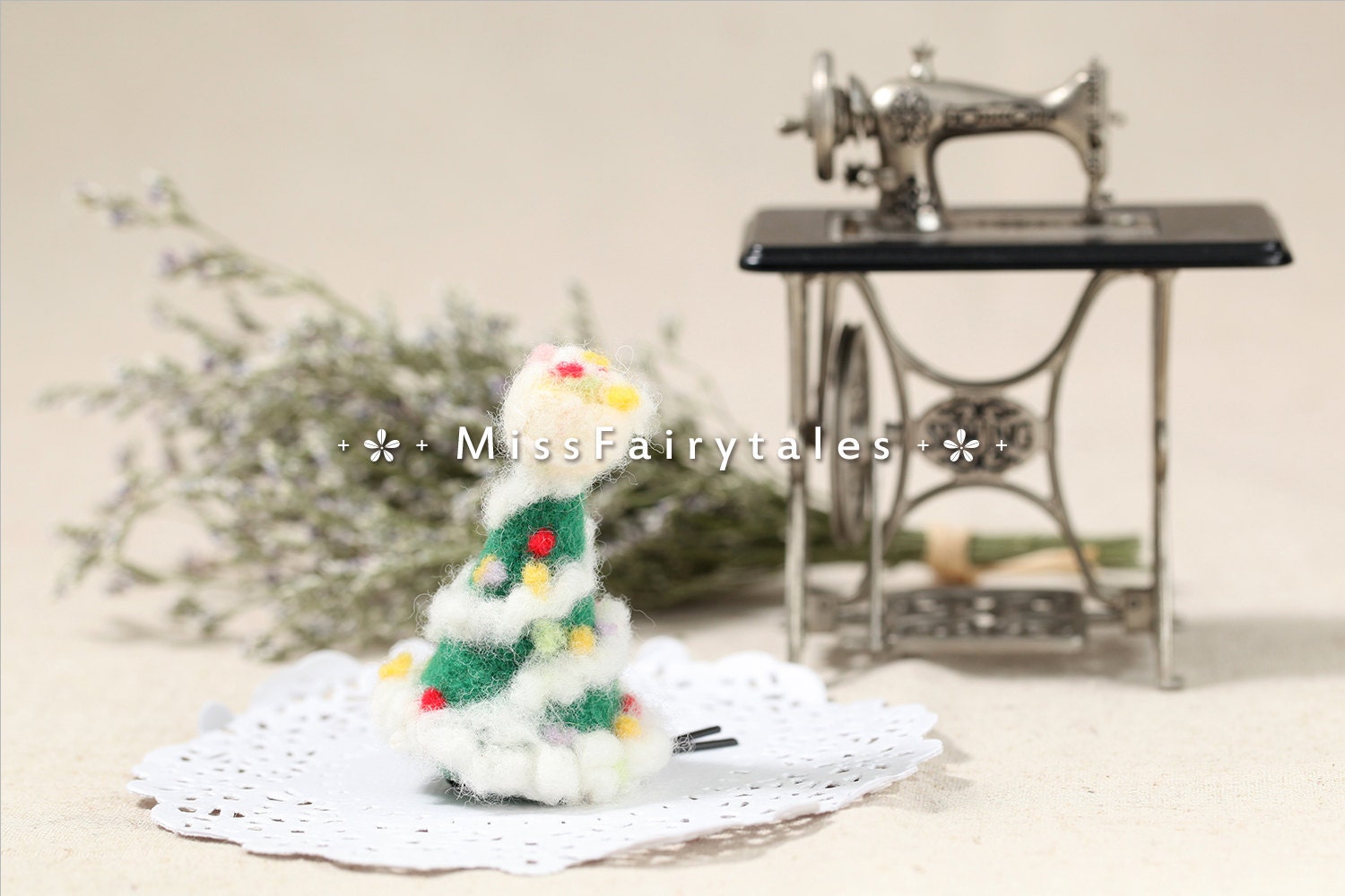 Needle Felting Kit Christmas Tree Hairpin Merino Wool Felt Green DIY Handmade Miniature Craft MissFairytales