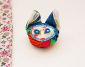 Spring neon color cat brooch, funny animal fabric brooch, textile jewelry with embroidery
