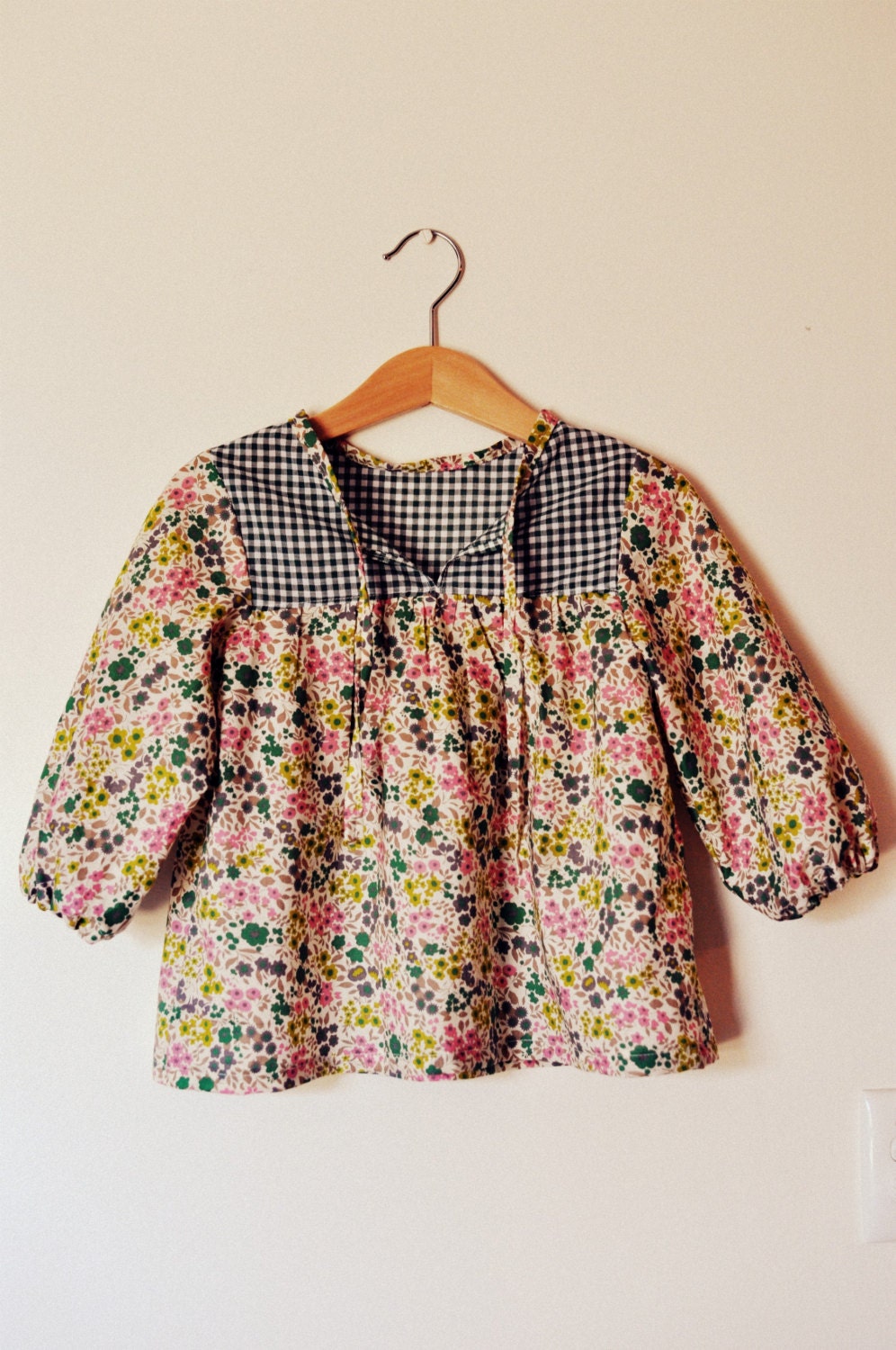 Green floral and gingham with pink girls classic tunic blouse shirt top age 4