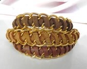 Trendy friendship bracelet with gold chain, suede cord, stackable bracelet