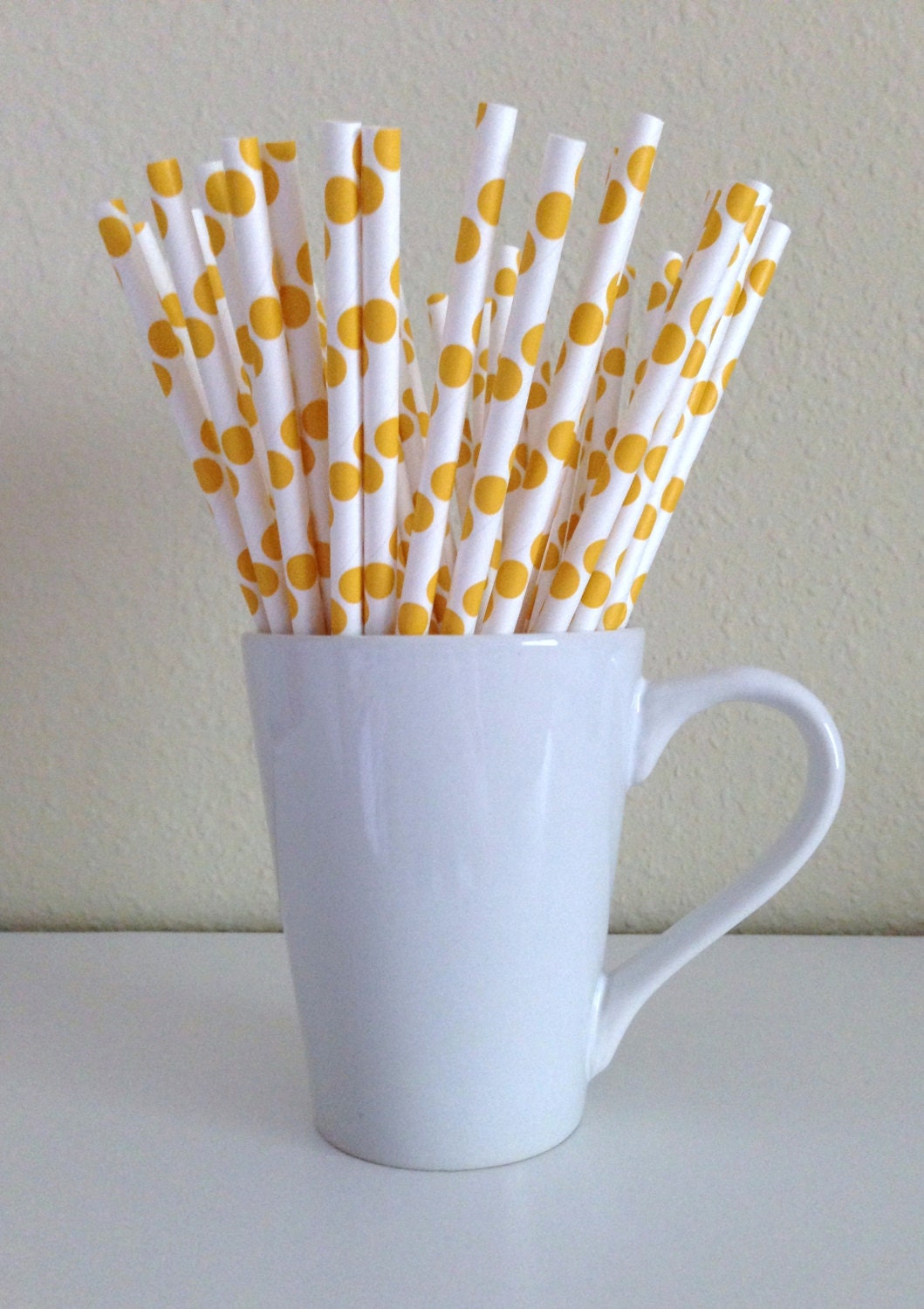 Paper Straws - Yellow and White Polka Dot Party Straws (25)