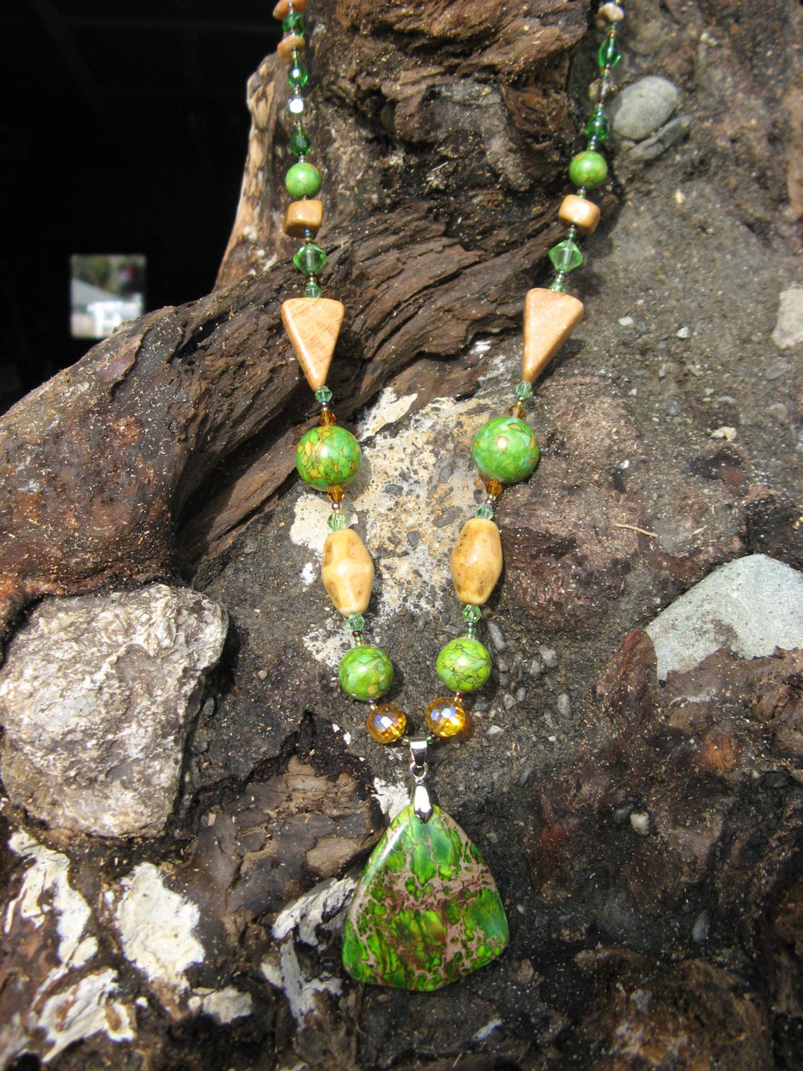Beautiful Green Sea Sediment Jasper  pendant neckace & earring set.