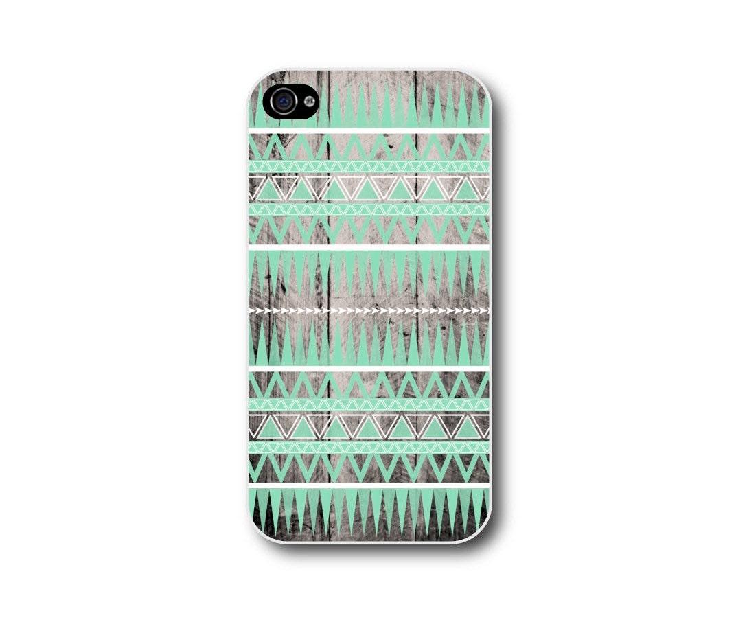 Iphone 4 case / Iphone 4s case -  Mint iphone case with tribal pattern on grey printed wood