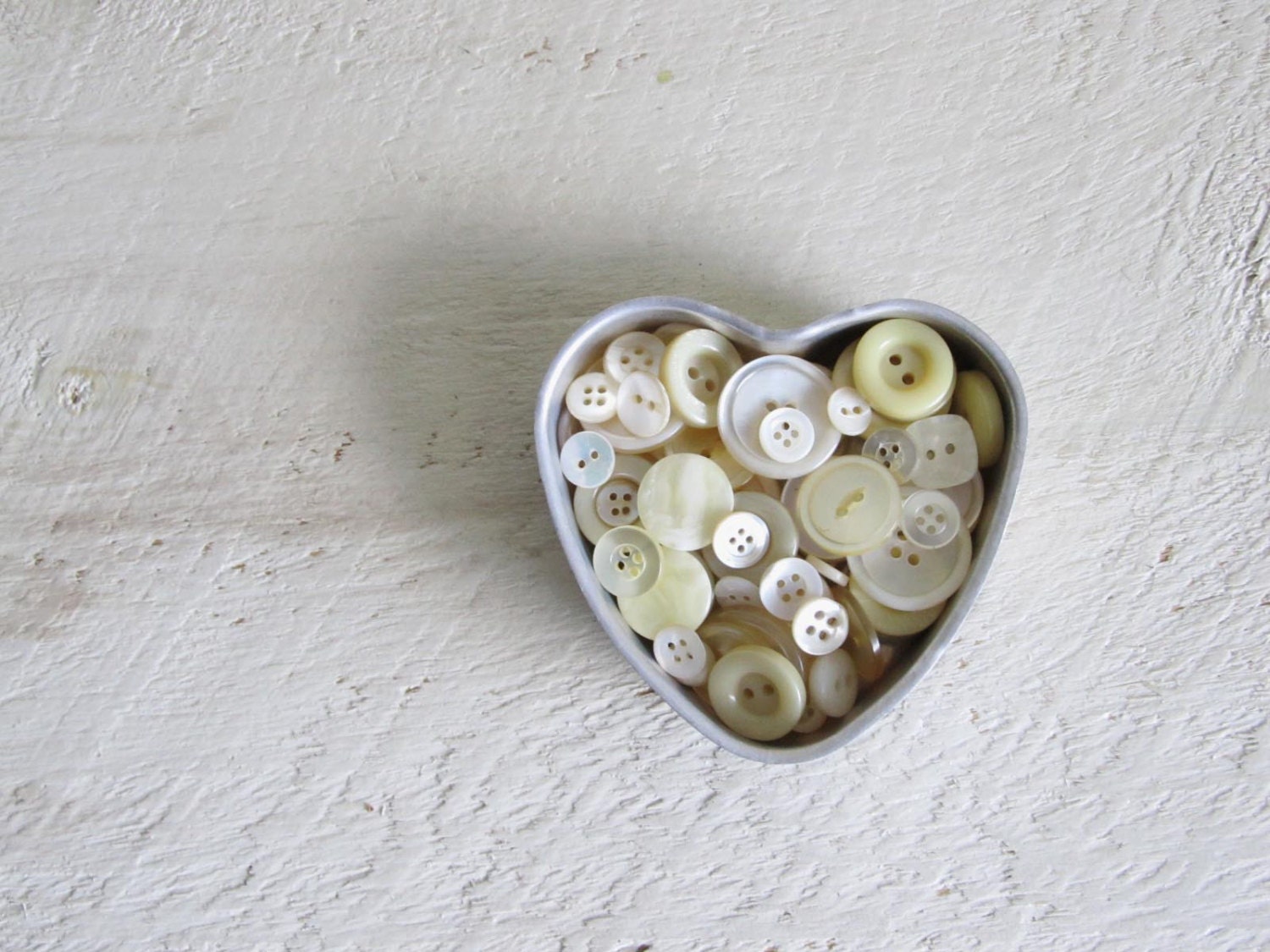 Creamy Buttons in Vintage Heart Jello Mold