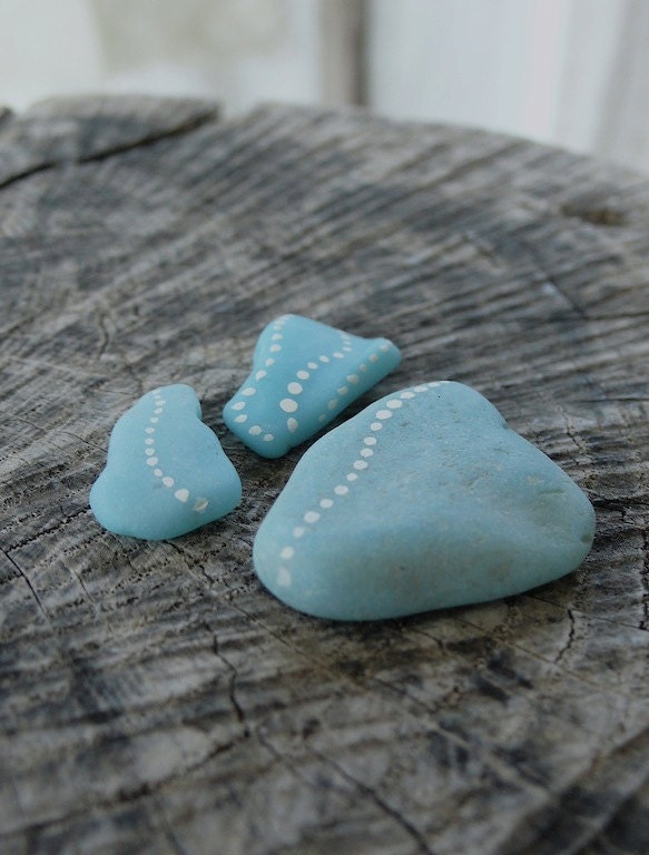 Set of Three Dotted Beach Milk Glass in Shades of Blue