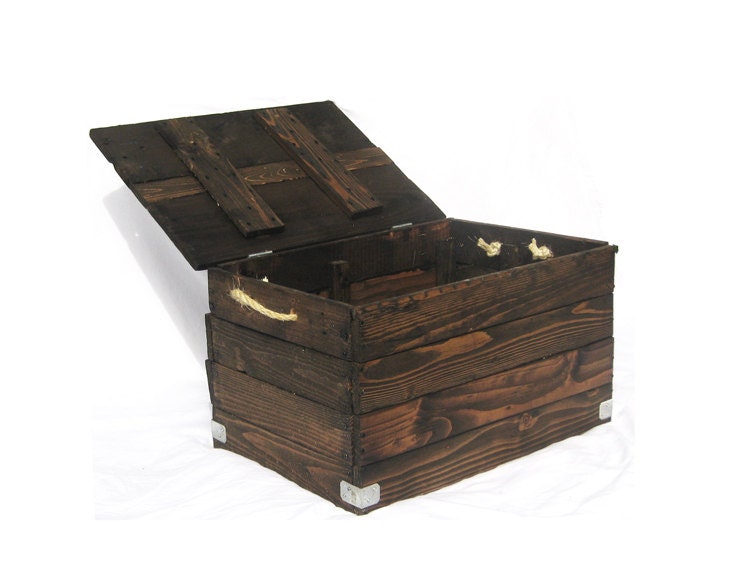 Driftwood Coffee Table with Storage // Reclaimed Wood Furniture // Indoor Outdoor Trunk Table // Eco-Friendly Home Storage & Organization