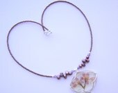 Pressed flower necklace. Pressed pink flower necklace, Resine flower necklace. Natural flowers pressed flowers. Dryed flowers pendant.
