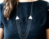A e t n a - Simple geometric jewelry - Unglazed white porcelain necklace - Triangle shape - Eleïa Collection