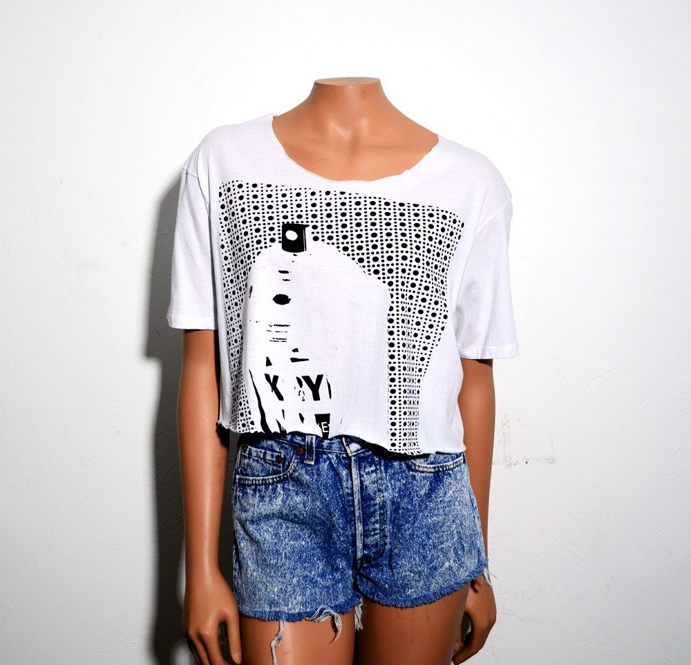 SALE Krylon Can Photograph Crop Top T Shirt Oversize Women's Medium
