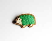 Green Hedgehog Brooch, Animal Brooch, felt pin