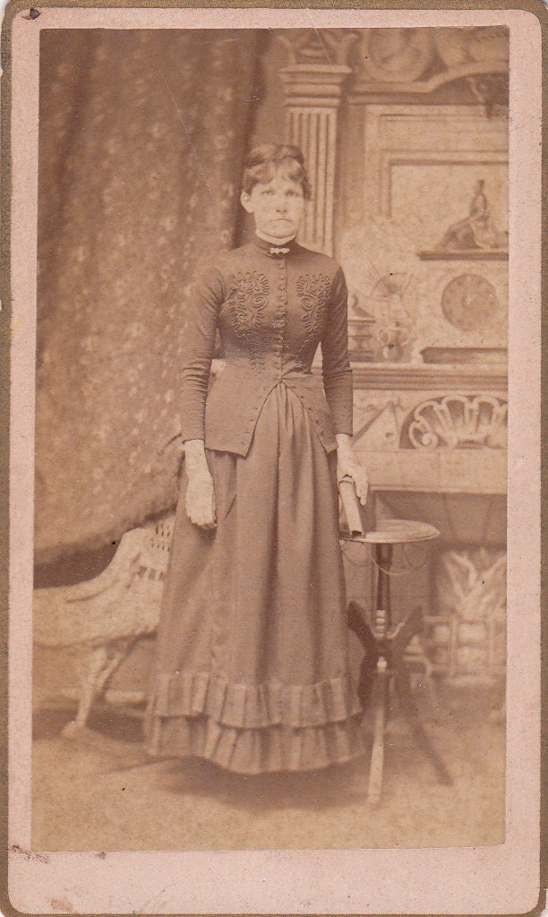 CDV Victorian Lady Basque Jacket Book Kaukauna WI Lind & Donner