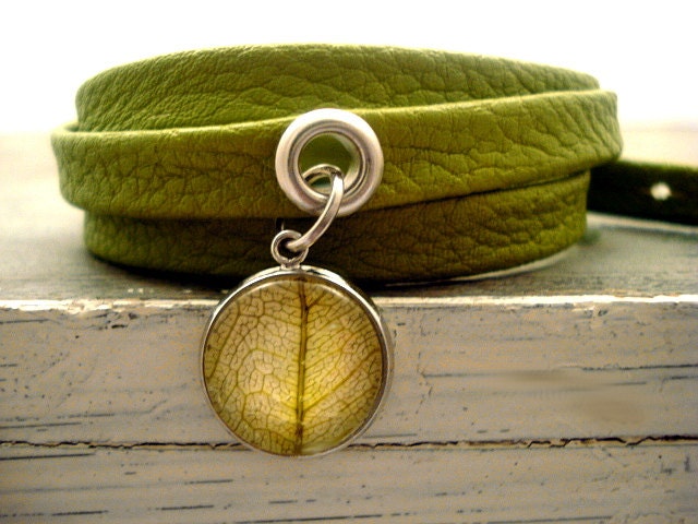 Real Leaf wrap bracelet - green nappa leather wrap bracelet with Real Leaf charm. Summer jewelry for her.