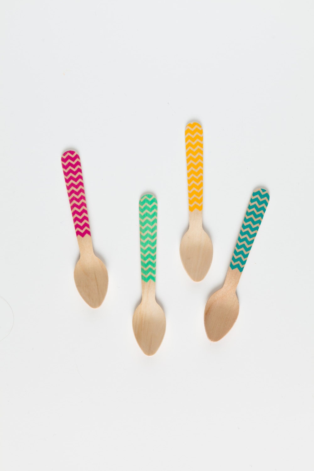 Classic Chevron - Zig Zag - 20 Wooden Ice Cream Spoons - Great Alternative To Plastic Utensils Il_570xn