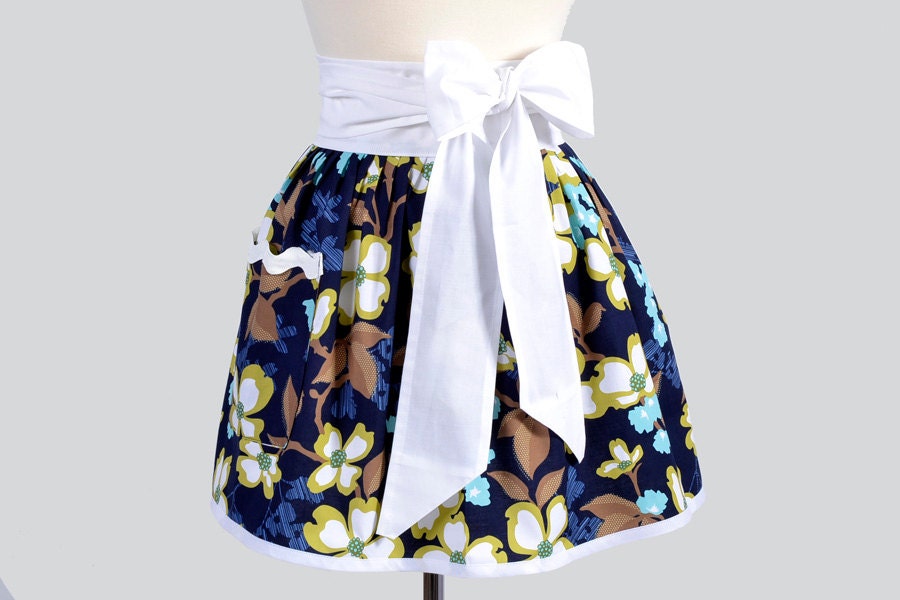 Retro Womens Half Apron : Modern Meadow Dogwood Bloom Flowers with White trim