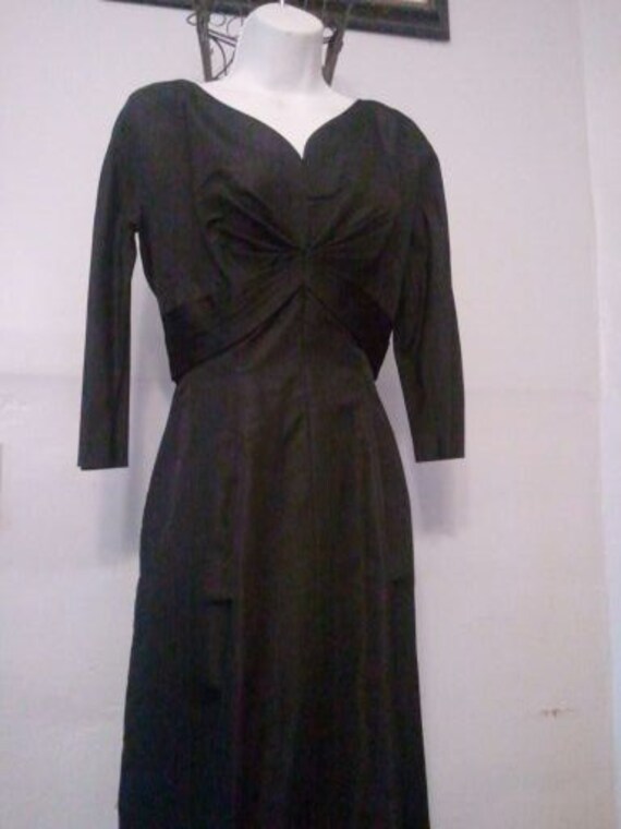 old hollywood cocktail attire