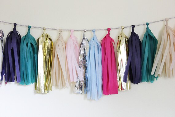 Tissue Tassel Garland-18 tassels- Sari Il_570xn