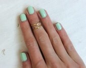 14k yellow Gold fill knuckle rings, chevron stacking rings - midi rings, hammered, textured knuckle rings, Gold rings