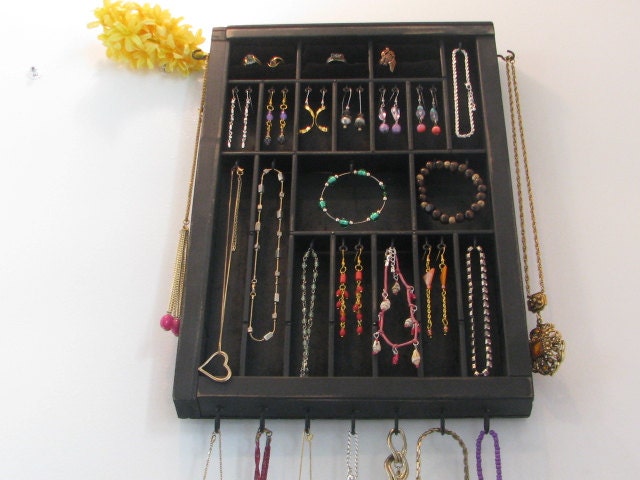 Earring Organizer with 3 small ring cubbies