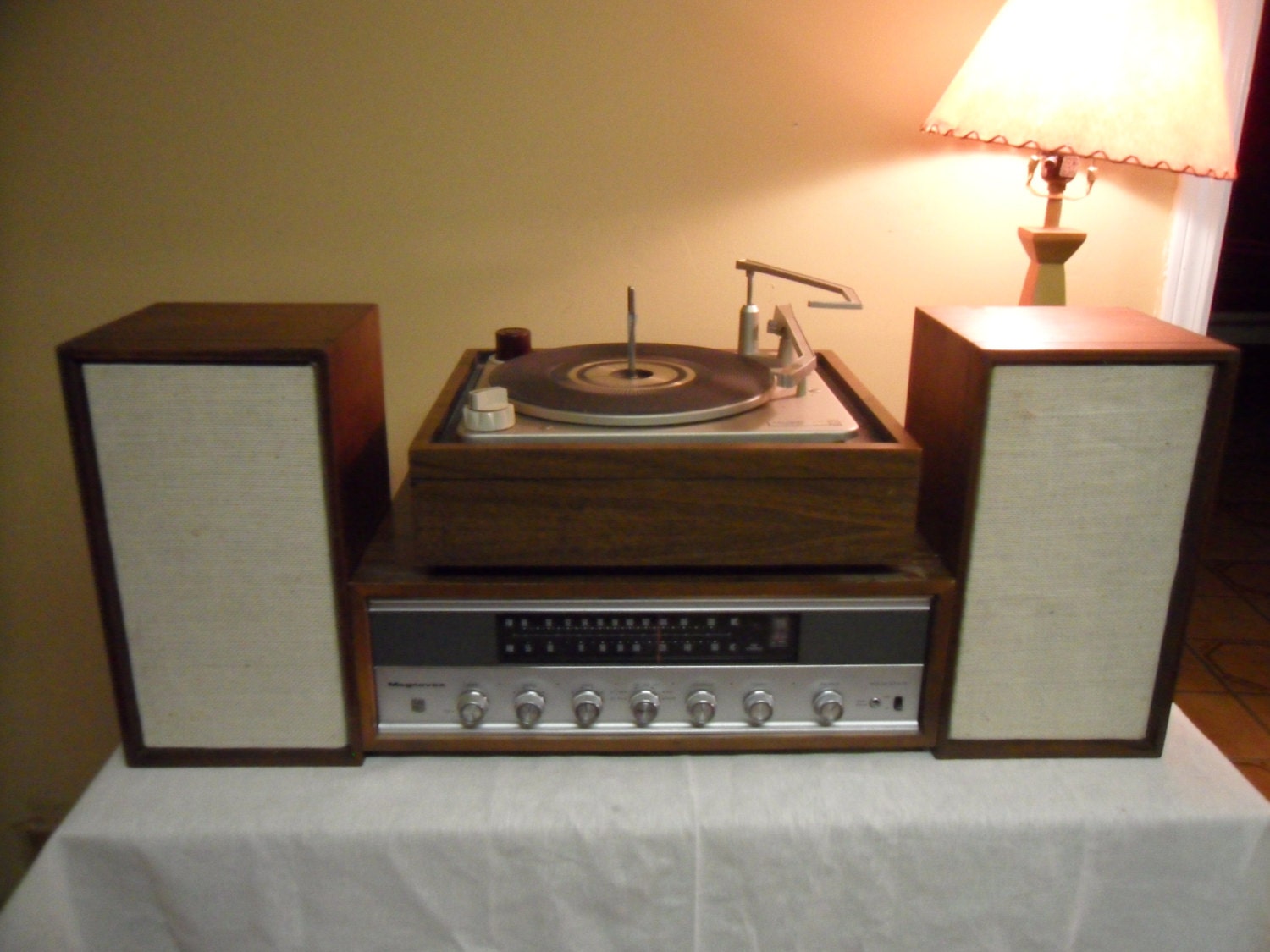 Magnavox Stereo System Receiver by nashvillepicker