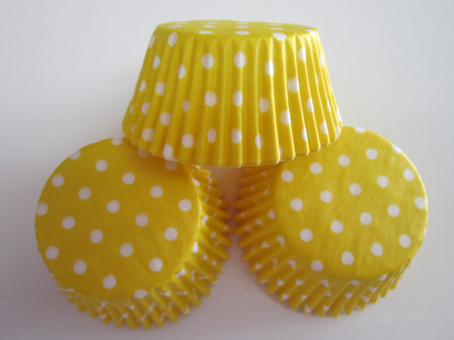 50 Yellow Polka Dot Standard Size Baking Liners Il_570xn