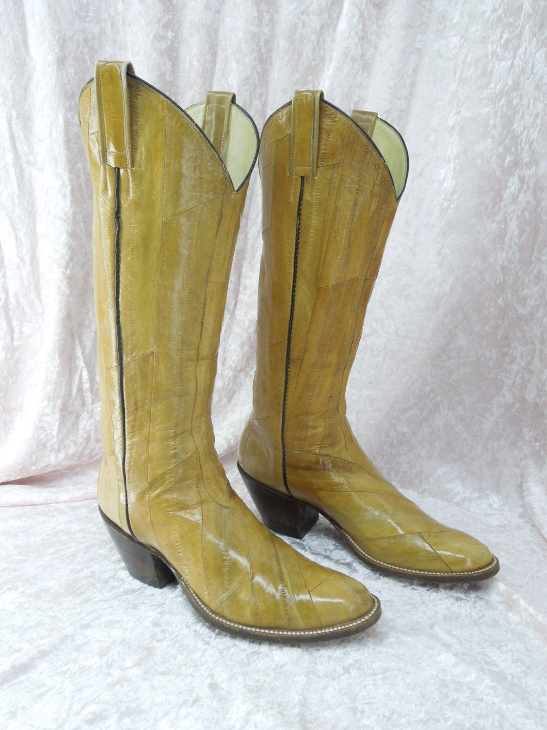 Vintage Eel Skin Leather Cowboy Boots Women's Ryon's by griffincat