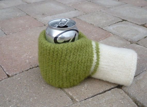 PATTERN Felted Beer Mitten Knitting Pattern by lillandsissel