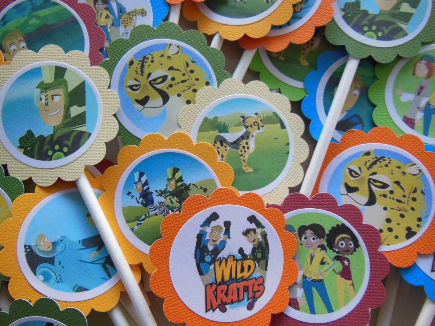 Items similar to Wild Kratts Cupcake Toppers Packed 12 also available ...