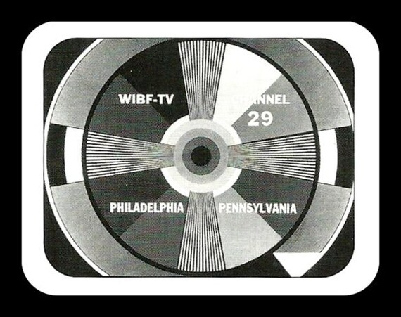 vintage 1950's tv television test pattern fridge by vividiom Retro Küchenradio Test ~ vintage 1950's tv television test pattern fridge by vividiom
