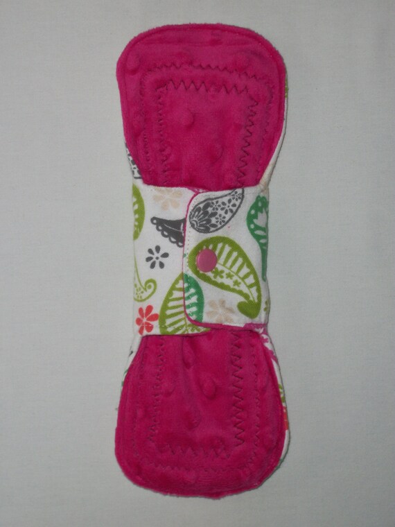 Cozy Cloth 10" Moderate Flow Minky Cloth Menstrual Pad - Bumpy Pink