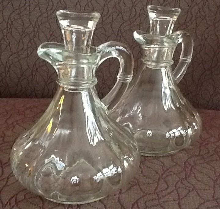 Anchor Hocking Cruet Set vintage oil and by FourthEstateSale