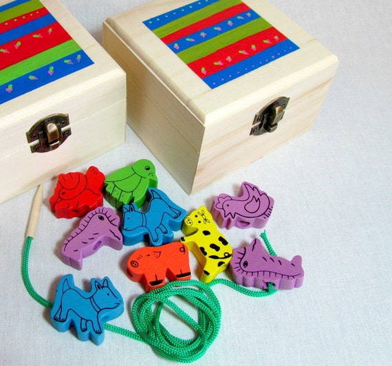 wooden lacing beads toy