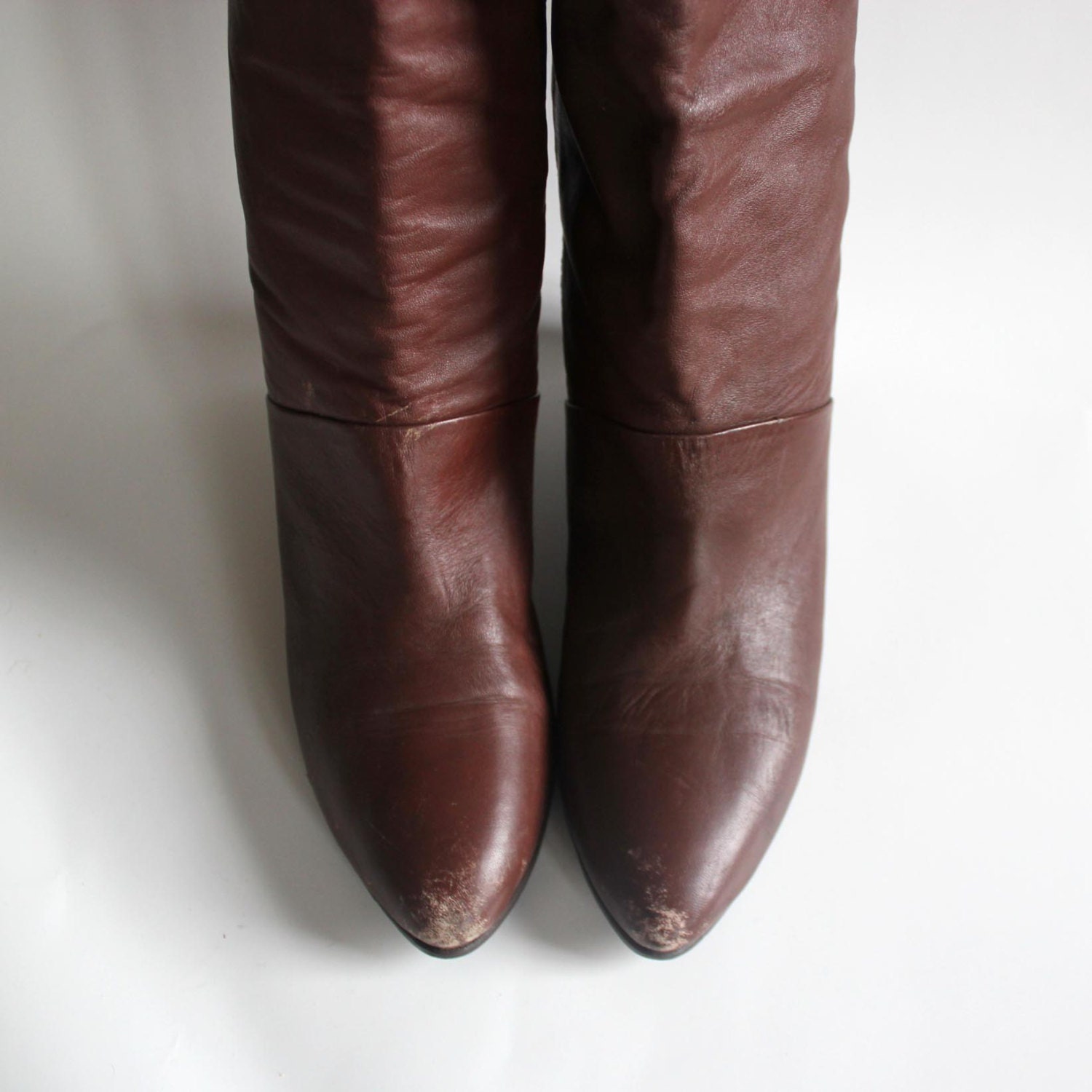 boots 6.5 pirate pull on brown leather flats. simple 80s. slouch. shoes.