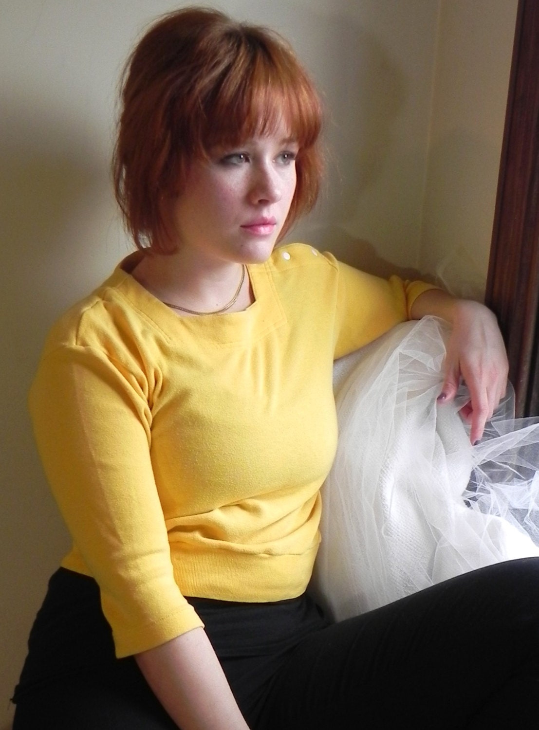 Daffodil Yellow Crop Top (xs) // Totally Rad 80s 90s Vintage Chic // Retro Cool // Cropped T Shirt - HamsterdamVintage